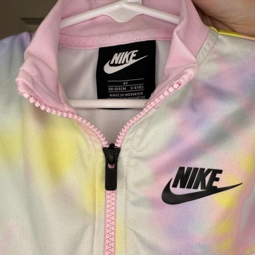 Nike excellent no